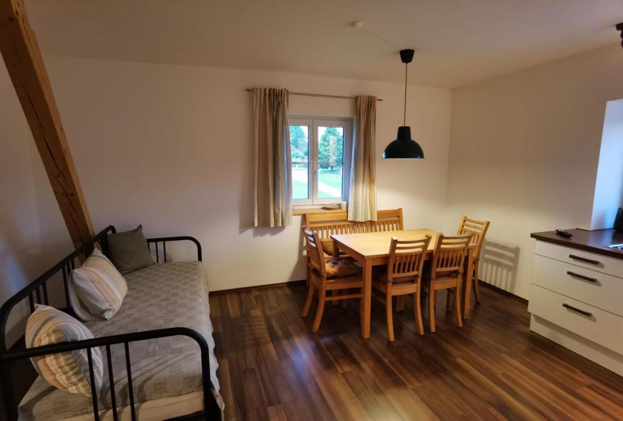 Niedergerner Alpaka Ranch Apartamento Haiming Exterior foto